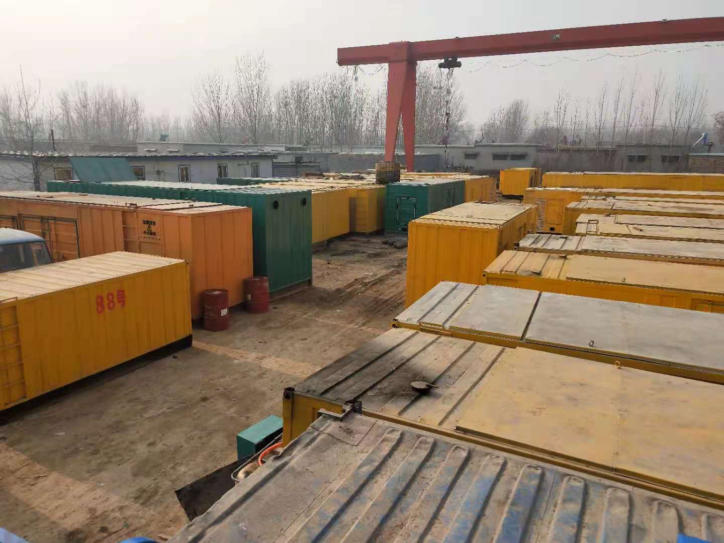 管城回族租赁发电机-灰尘、风沙对柴油发电机组造成哪些不良影响？