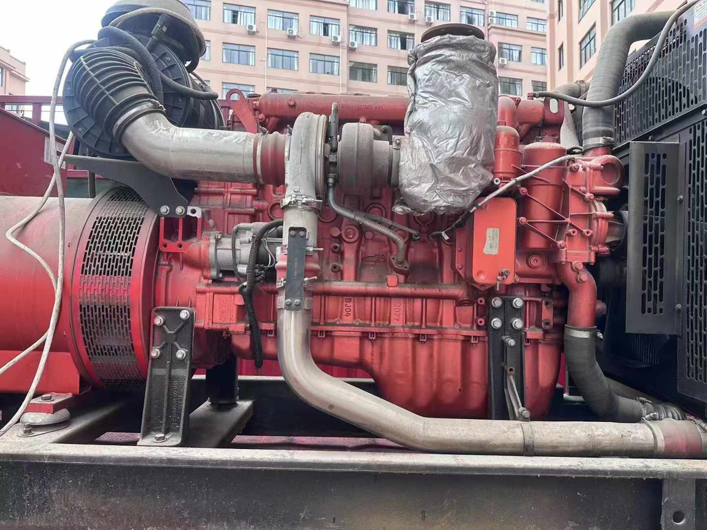 管城回族如何选择适合 600kW 柴油发电机组的过载保护器？