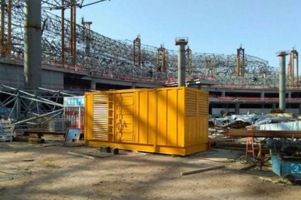 管城回族发电机出租如何判断空气滤清器是否需要更换？